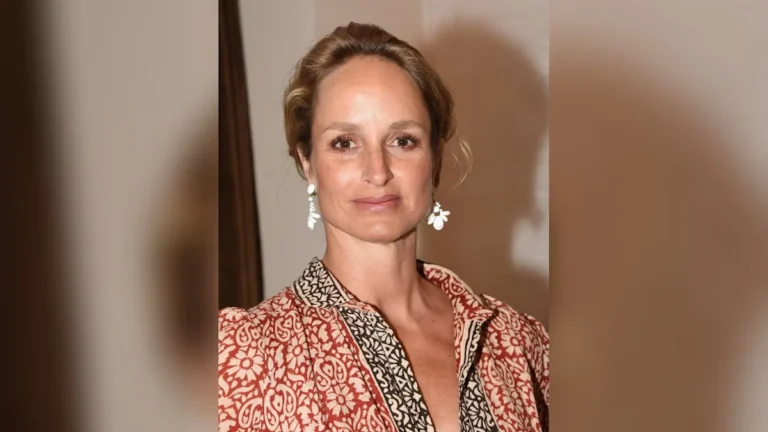 Lara Joy Körner